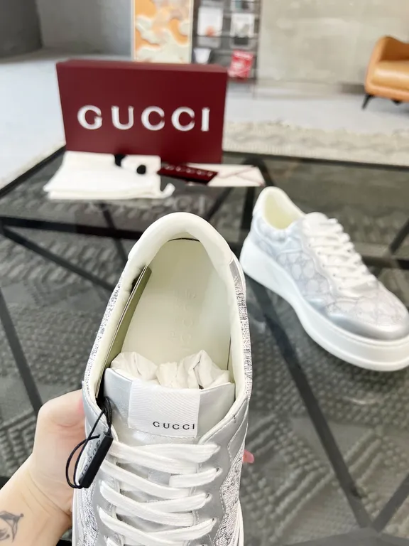 Gucci Shoe 